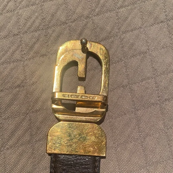 Vintage Authentic Gucci Reversible Leather Belt - Picture 5 of 10